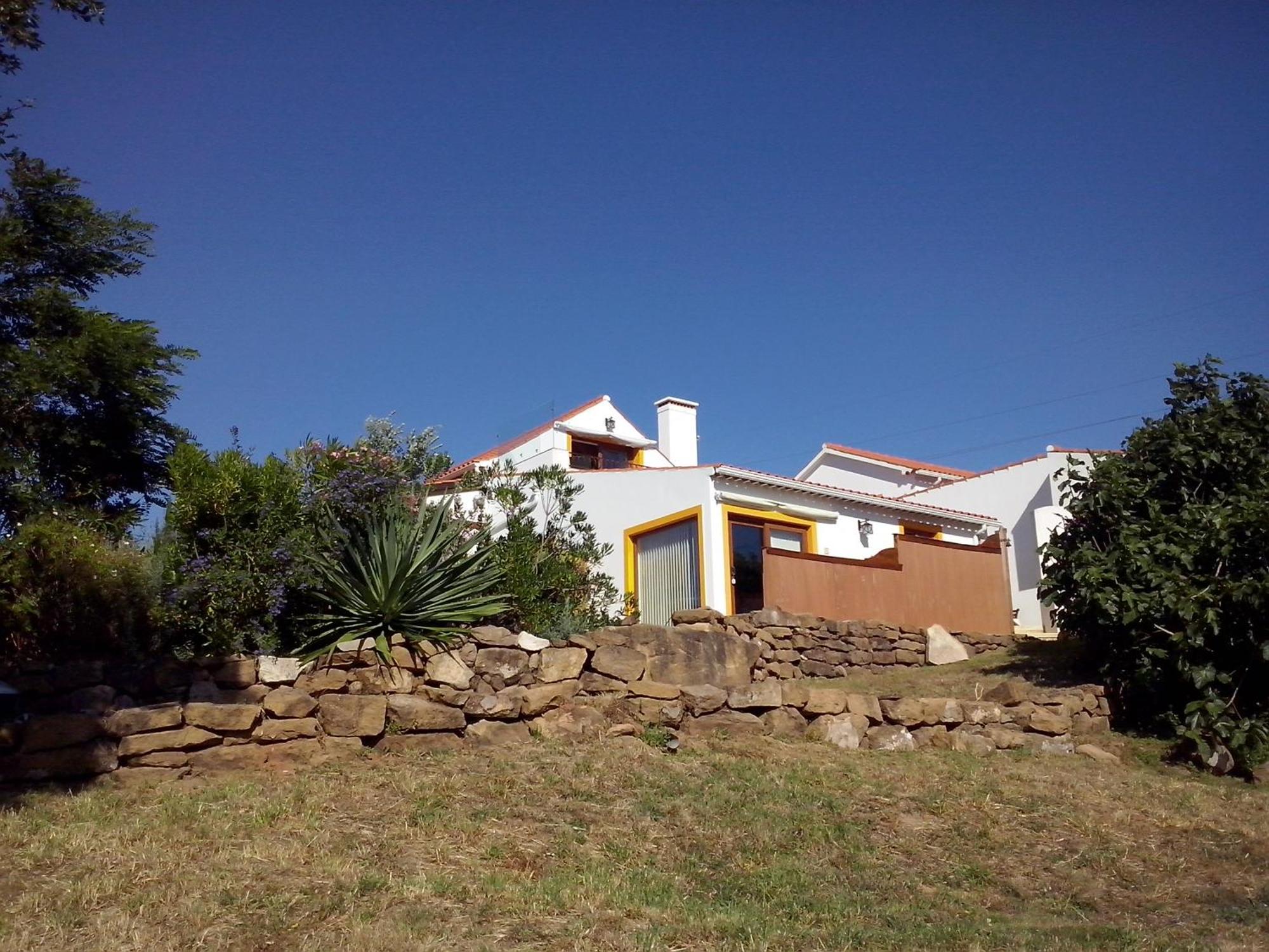 Quinta Do Bom Vento Guest House Obidos Exterior photo