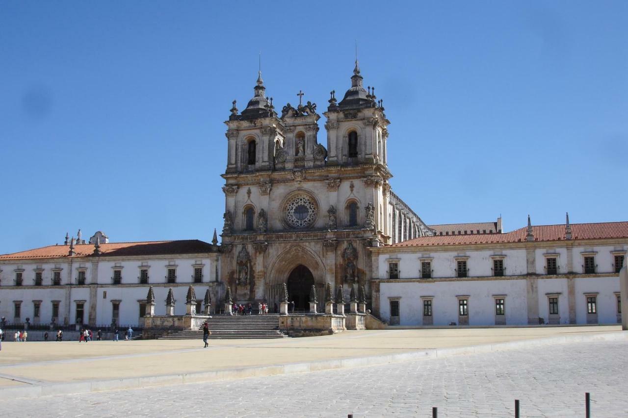 Quinta Do Bom Vento Guest House Obidos Exterior photo